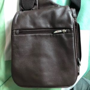 TRAVELON passport bag